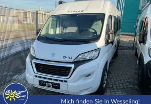 Camper Van Cliff640