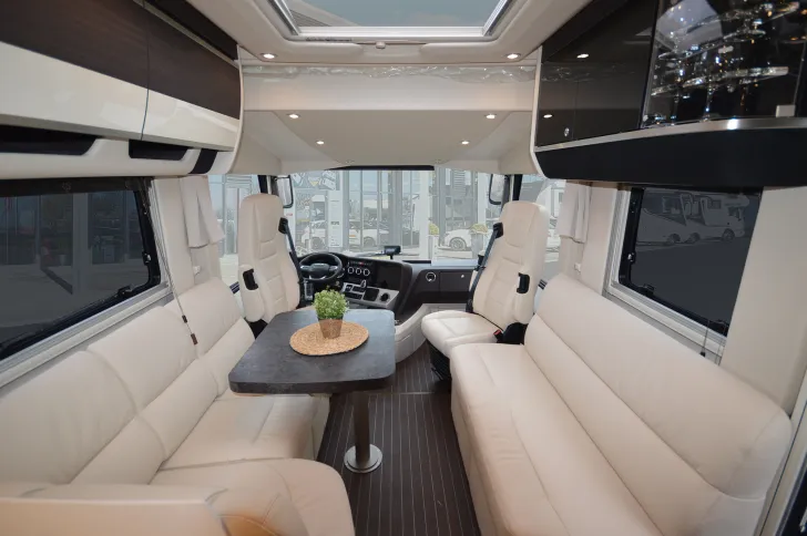 Fahrzeugbild Concorde Charisma 860 LI EDITION 70 #6