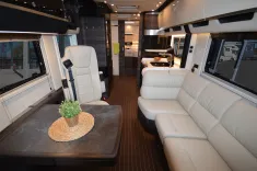 Bild 8 Concorde Charisma 860 LI Zeder/Highgloss*BAR*Coco