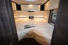 Bild 13 Concorde Charisma 860 LI Zeder/Highgloss*BAR*Coco