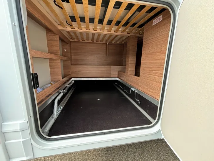 Fahrzeugbild Weinsberg CaraSuite 650 MF #7