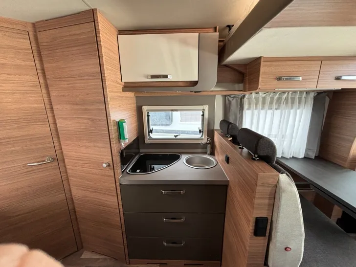 Fahrzeugbild Weinsberg CaraSuite 650 MF #19