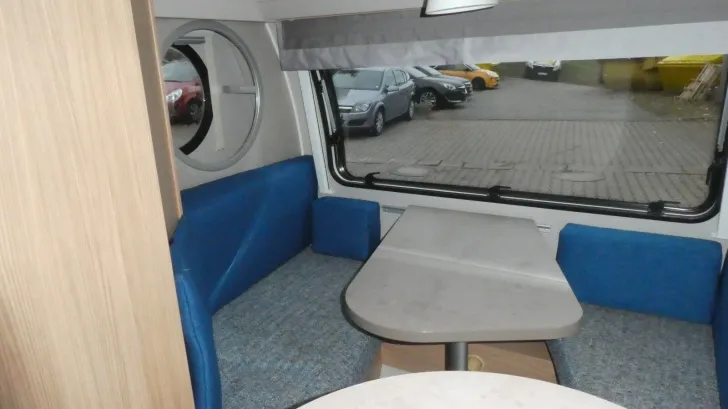 Fahrzeugbild T@B BASIC 400 #8