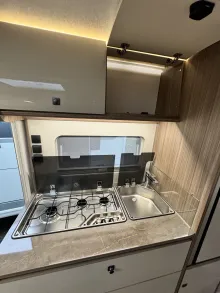 Fahrzeugbild Fendt Tendenza 560 SFDW #11