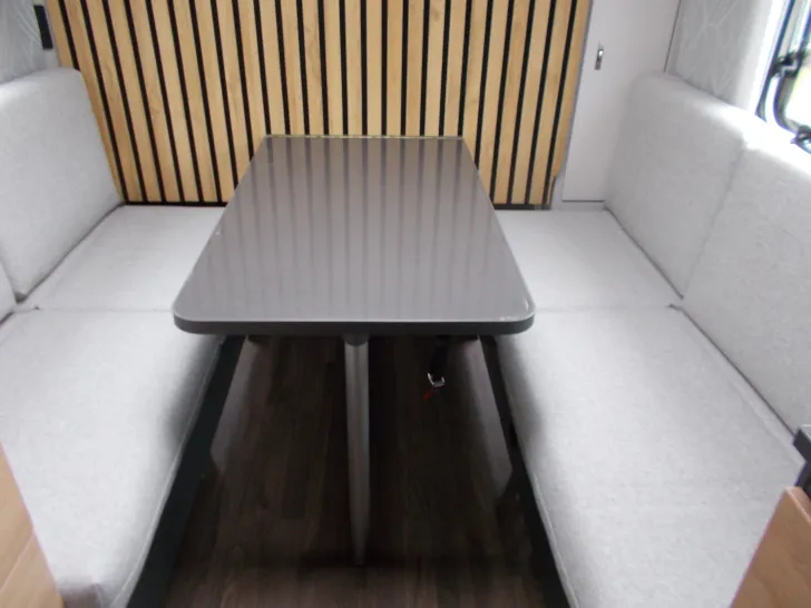 Fahrzeugbild Knaus Yaseo 500 DK Ambientebeleuchtung uvm. #19