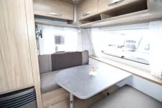 Bild 4 Hymer Eriba Nova Light 425