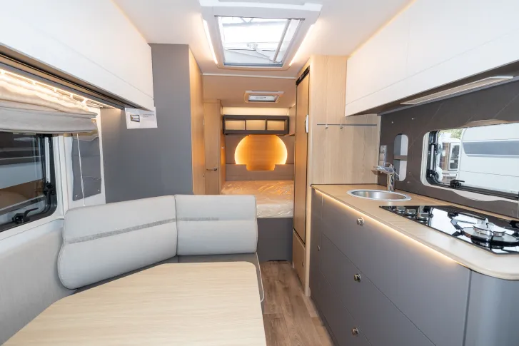 Fahrzeugbild LMC VIDERO 580 K #6