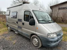 Bild 1 Globecar Globescout / Festbett / SAT /Klima