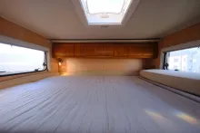 Fahrzeugbild Hobby Siesta T 600 GFLC/Festbett/Garage/Klima/Markise #17