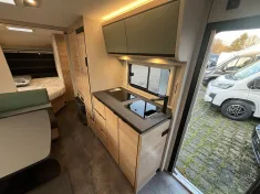 Bild 8 Dethleffs Camper 560 FMK First Edition Downtown
