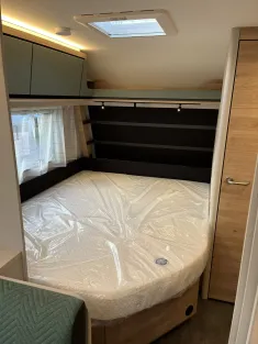 Bild 9 Dethleffs Camper 560 FMK First Edition Downtown