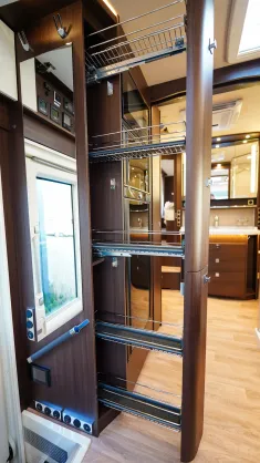 Bild 25 Morelo Loft Liner 100 GQ mit Autogarage auf nur 9,99 m