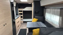 Sicht vorne-hinten Hobby Maxia 595 KML (10) Mover, 2000 Kg