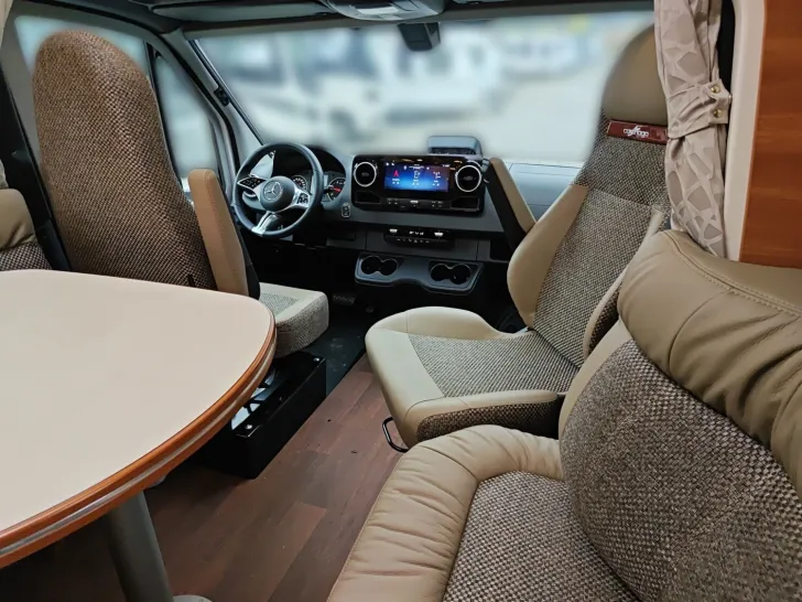 Fahrzeugbild Carthago chic c-line T 4.9 LE Sie Sparen 14.760,- #12