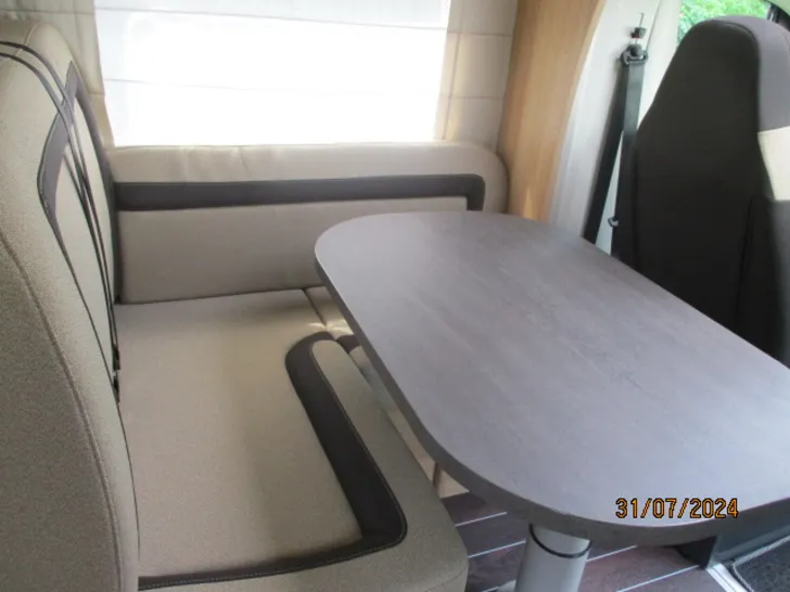 Fahrzeugbild Knaus Sky Wave 650 MF #11