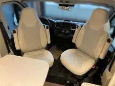 Bild 13 Carado T 447