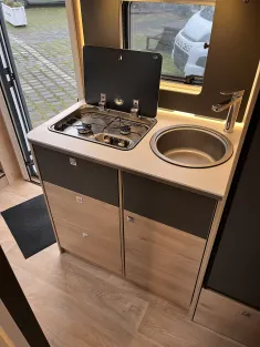 Bild 20 Dethleffs Globebus Camp T 4 Active Modell 25+8-Gang Automatik