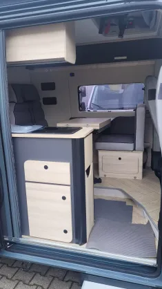 Bild 16 Challenger Van F&S Edition Mark., Hubd., Radio, RFK,Solar