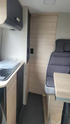 Bild 19 Challenger Van F&S Edition Mark., Hubd., Radio, RFK,Solar
