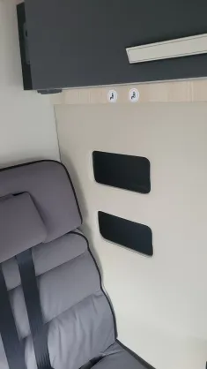 Bild 22 Challenger Van F&S Edition Mark., Hubd., Radio, RFK,Solar