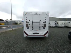 Bild 6 Carado Edition24 T Ford 447H Hubbett Radio Rückfahrkam.