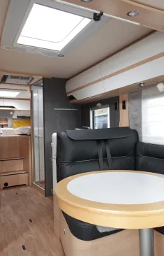 Bild 16 Hymer B-Klasse ML I 780 BML-I 780  Silber Top