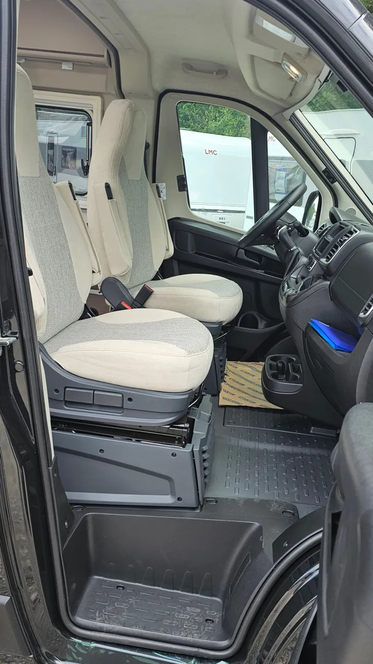 Fahrzeugbild Carado pro CV 640 WU Aktion Tageszulassung #10