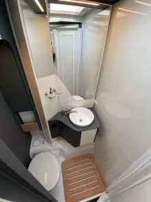 Fahrzeugbild Laika Kosmo H 1319 #6