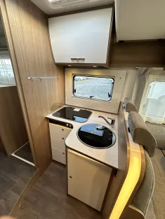 Bild 6 Carado T 447 Edition 15
