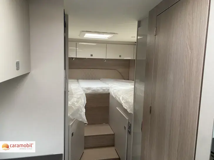 Fahrzeugbild Bürstner Lineo T 690 G ERSPARNIS ZUR UVP: 25510,-€!! #12