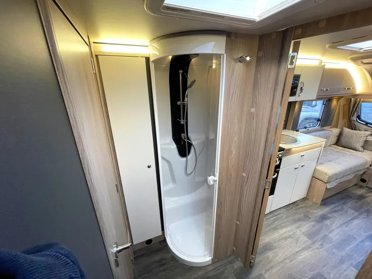 Fahrzeugbild Sprite Cruzer 635 SR GFK|RAUMBAD|BACKOFEN|RADIO|COMBI4E #15