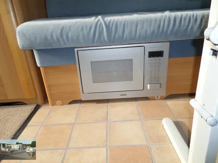 Fahrzeugbild Knaus Eurostar 450 TFM Nr. 24 - ALDE, Mover, Autark, #9