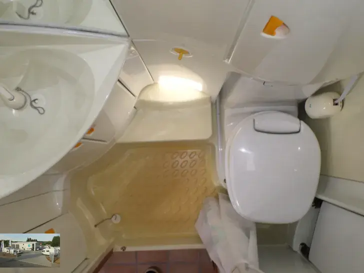 Fahrzeugbild Knaus Eurostar 450 TFM Nr. 24 - ALDE, Mover, Autark, #26
