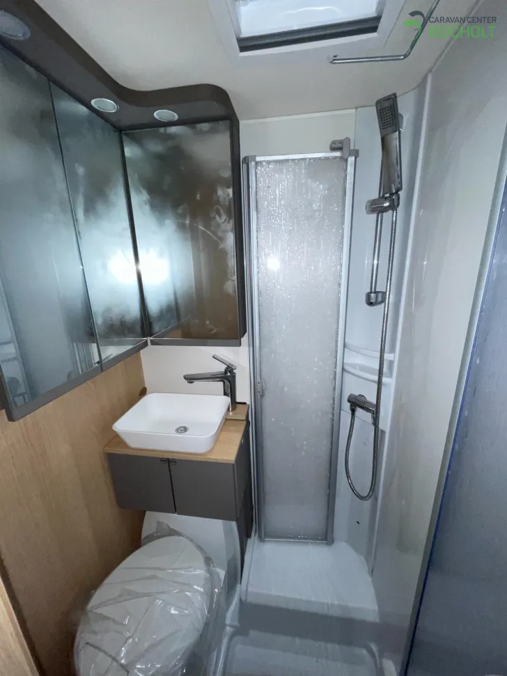 Fahrzeugbild LMC Tourer T 660 G Markise / Fahrradträger #13