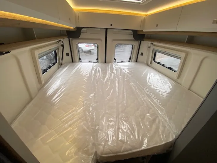 Fahrzeugbild Hobby PRESTIGE Van 640 ET First Edition #7