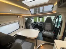 Fahrzeugbild Hobby PRESTIGE Van 640 ET First Edition #11