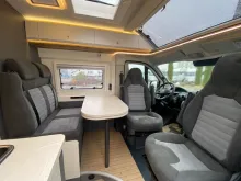 Fahrzeugbild Hobby PRESTIGE Van 640 ET First Edition #13