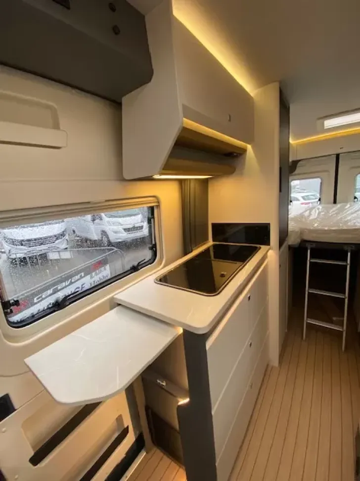 Fahrzeugbild Hobby PRESTIGE Van 640 ET First Edition #19