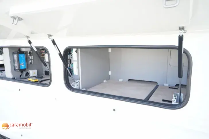 Fahrzeugbild Concorde Liner 1090 GIO (Autom. Leder Navi Markise) #9