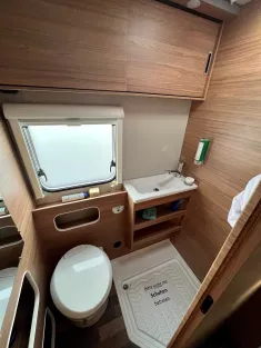 Bild 13 Weinsberg CaraHome 650 DG Navi+Kamera+Fahrradträger