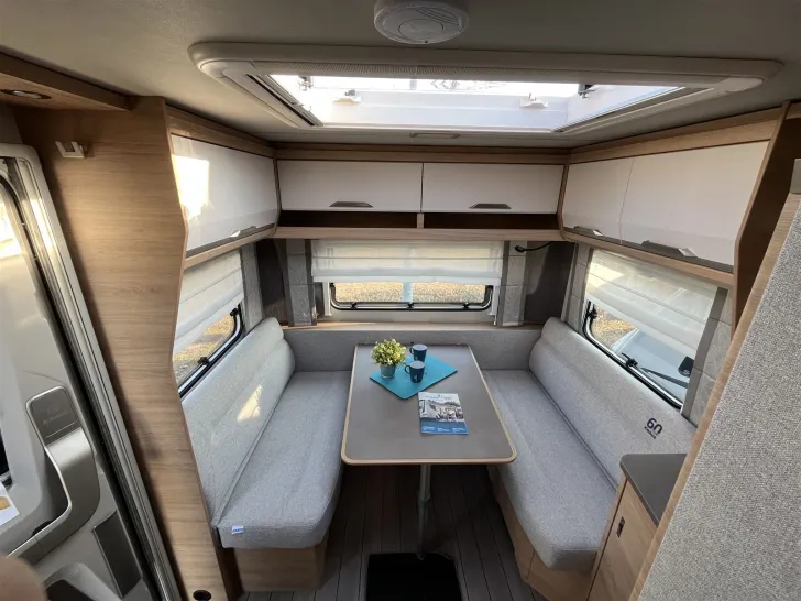 Fahrzeugbild Knaus Südwind 460 EU *60 Years* #6