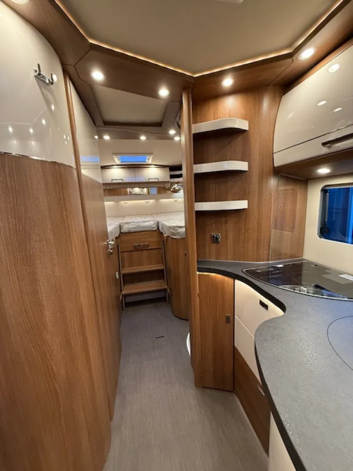 Fahrzeugbild Carthago C1-tourer T 149 RB-LE comfort 4.2t MB-Sprinter #1