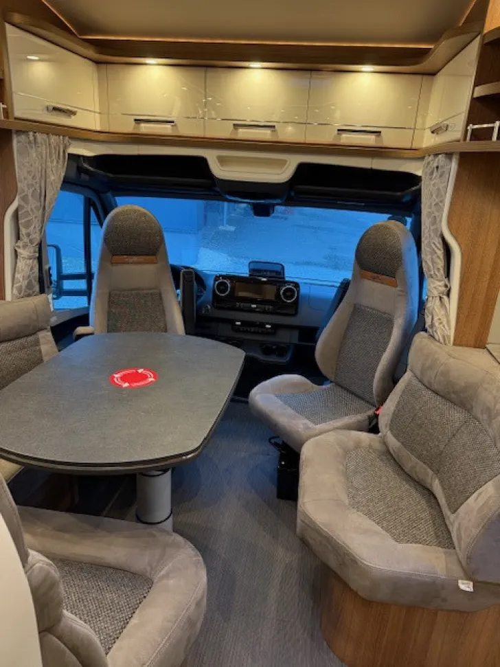 Fahrzeugbild Carthago C1-tourer T 149 RB-LE comfort 4.2t MB-Sprinter #7