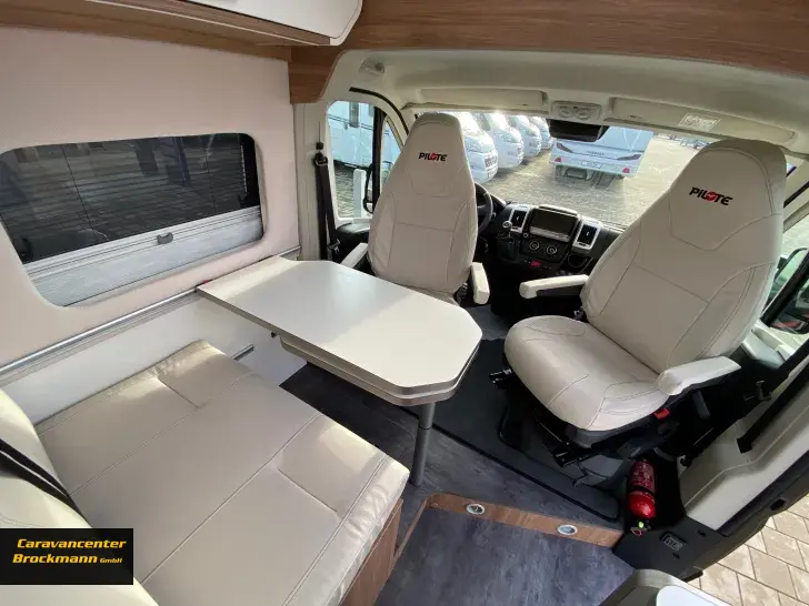 Fahrzeugbild Pilote Van V630J sofort - spare 15000Euro #10