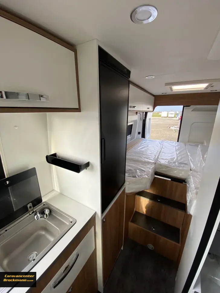 Fahrzeugbild Pilote Van V630J sofort - spare 15000Euro #13