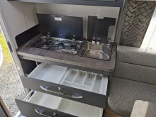 Fahrzeugbild Hobby De Luxe 400 SFe #7