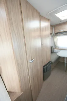 Fahrzeugbild Hymer Eriba Nova Light 425 #8