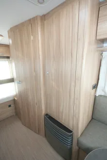 Fahrzeugbild Hymer Eriba Nova Light 425 #15