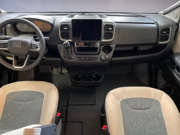 Fahrzeugbild Malibu COMFORT 640 LE #8