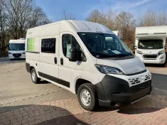 Bild 1 Forster V 541 youngster "Sunny" 140 PS * 3,5 t * Dieselheizung